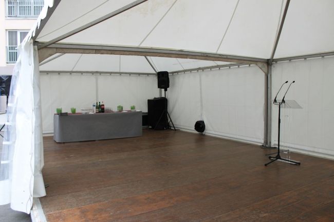 tente avec plancher pour inauguration au havre